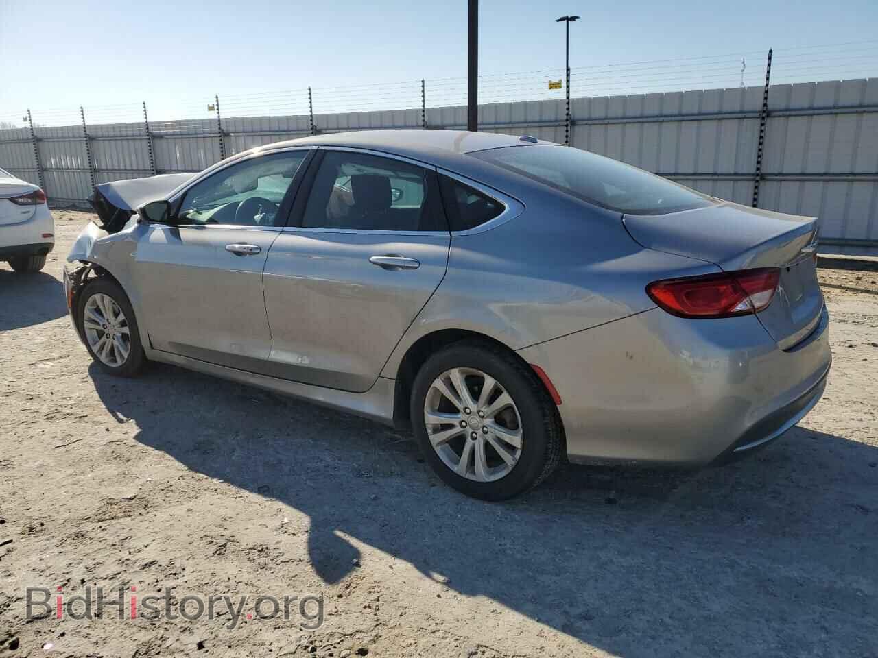 2015 CHRYSLER 200 - VIN: 1C3CCCAB0FN708111 - Photo 2