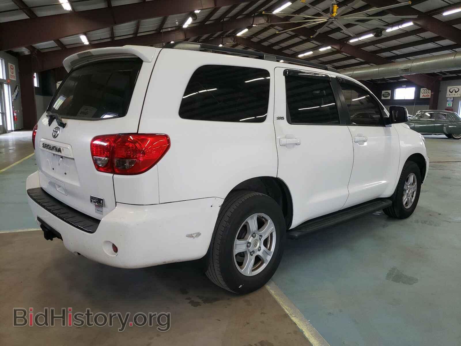 2011 TOYOTA SEQUOIA - VIN: 5TDBY5G19BS040557 - Фото 4