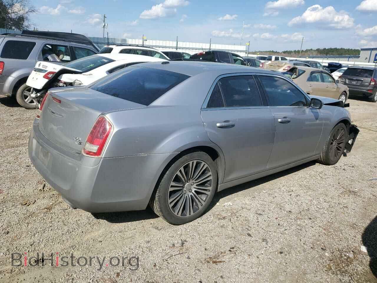 2013 CHRYSLER 300 - VIN: 2C3CCABT9DH585250 - Фото 3