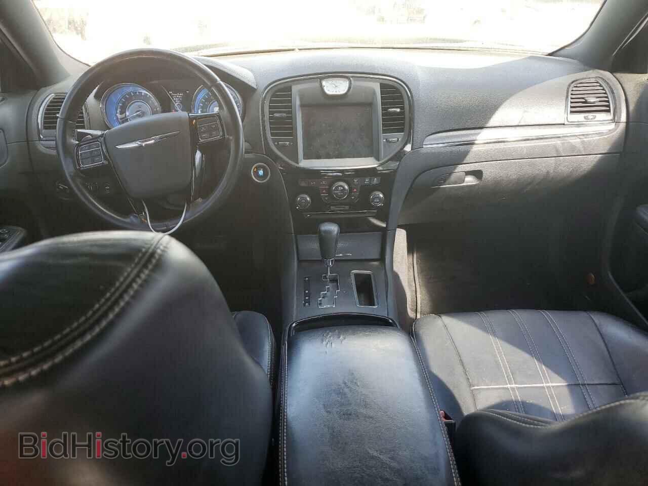 2013 CHRYSLER 300 - VIN: 2C3CCABT9DH585250 - Фото 8