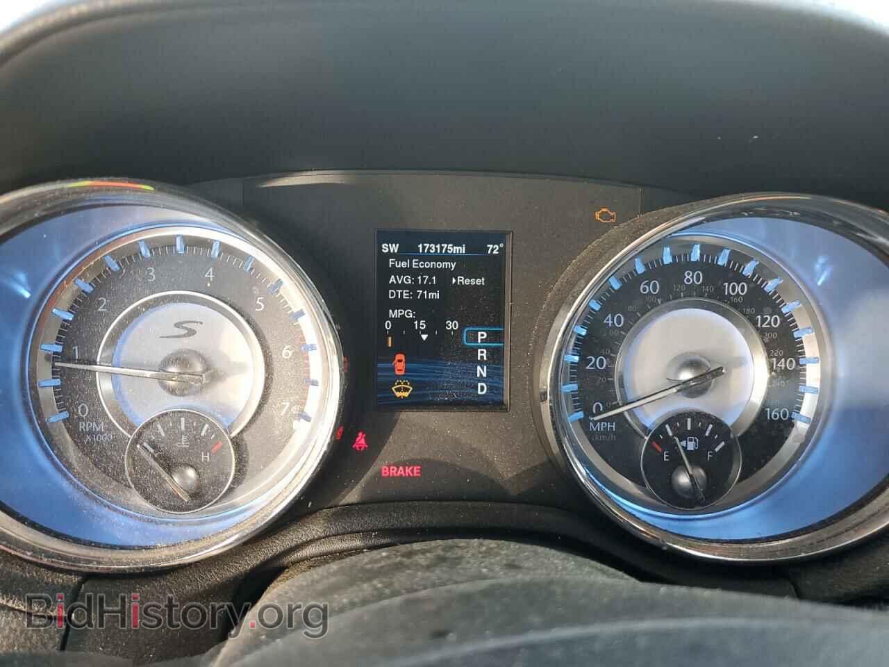2013 CHRYSLER 300 - VIN: 2C3CCABT9DH585250 - Фото 9