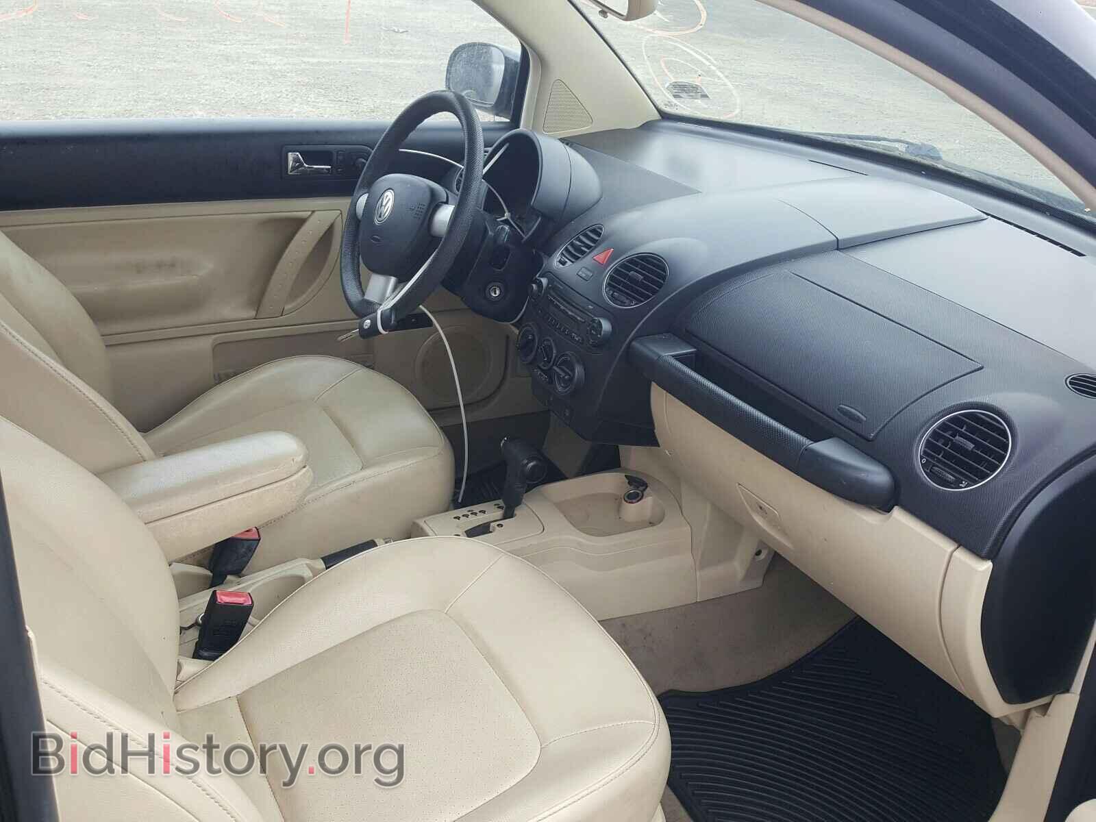 2008 VOLKSWAGEN BEETLE - VIN: 3VWPG31C08M509595 - Фото 5