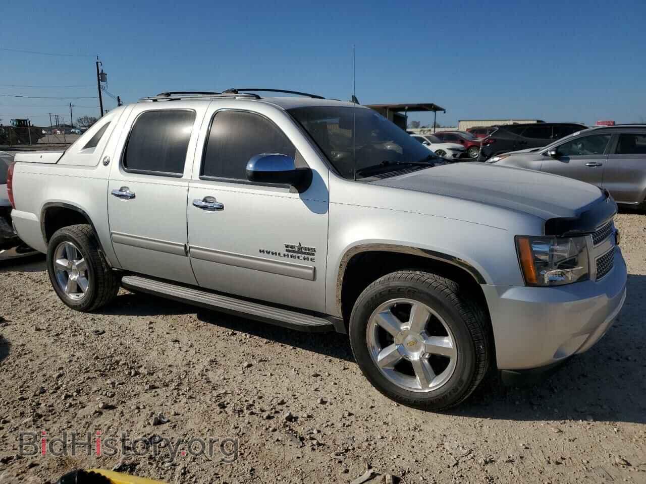 2013 CHEVROLET AVALANCHE - VIN: 3GNMCFE06DG214505 - Фото 4