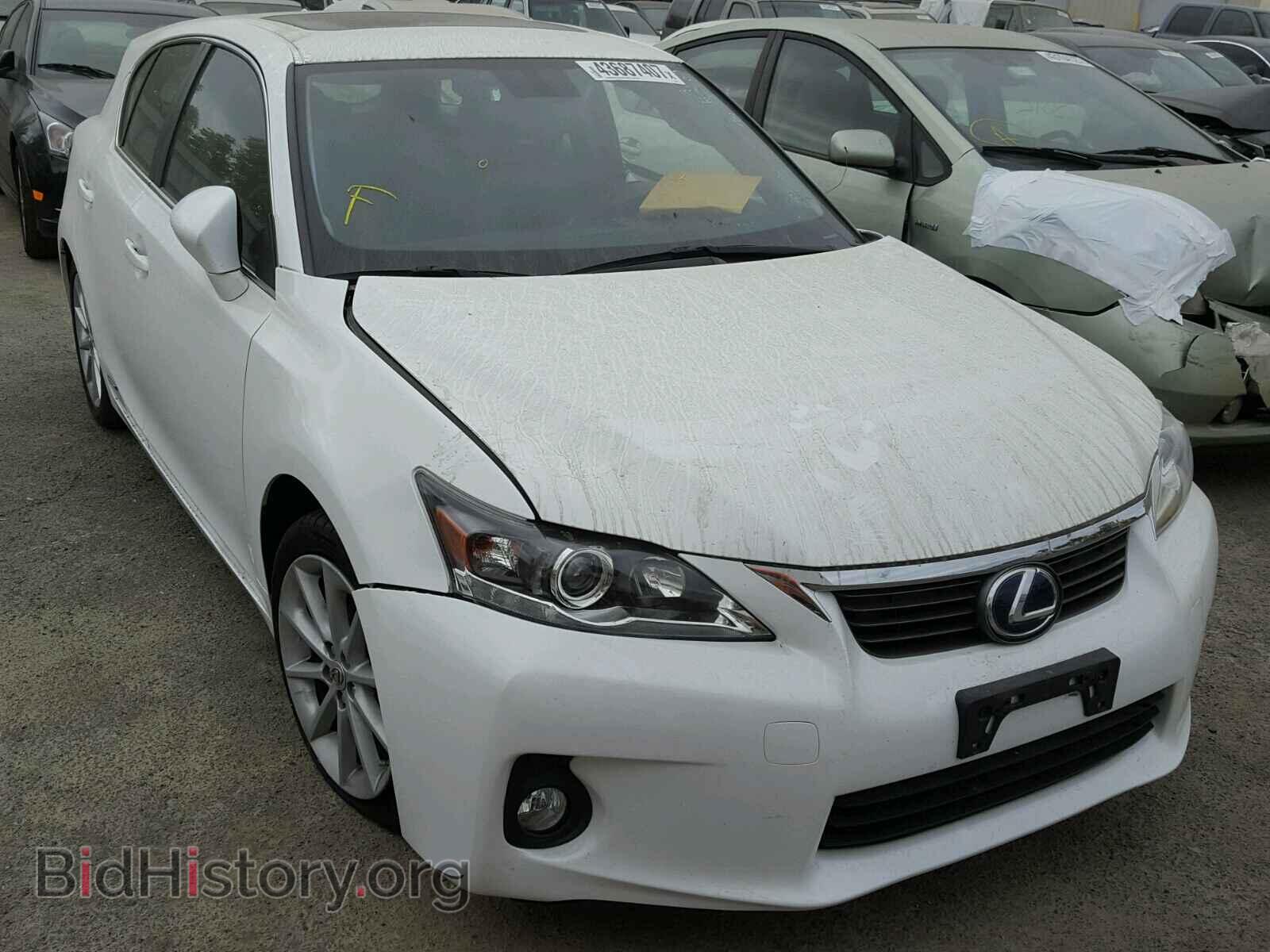 Фотография JTHKD5BHXD2123696 - LEXUS CT 200 2013