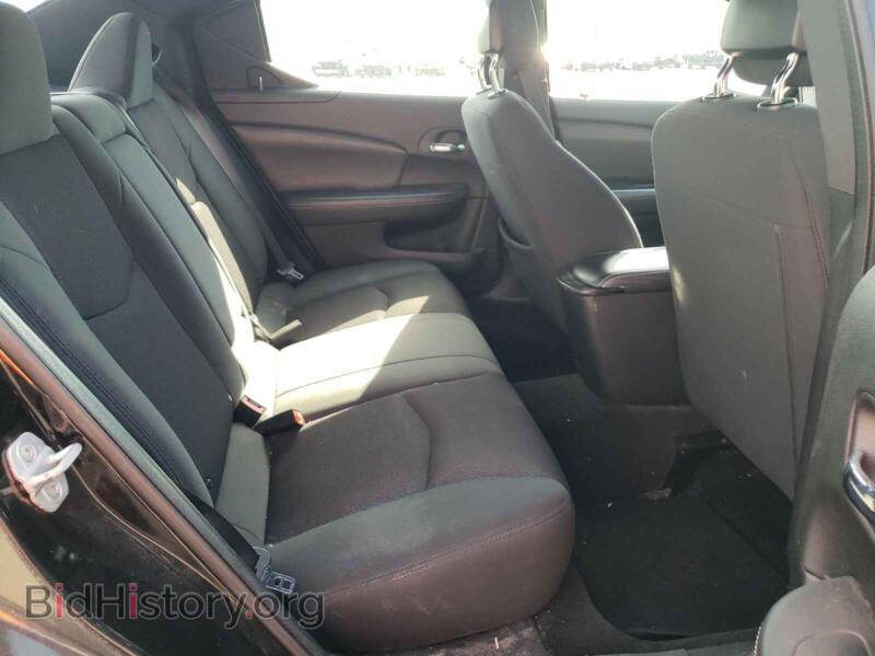 2011 Dodge AVENGER (VIN 1B3BD4FB5BN598543) — photo 6 of 10