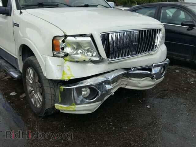 2006 LINCOLN MARK LT - VIN: 5LTPW18586FJ20148 - Фото 9