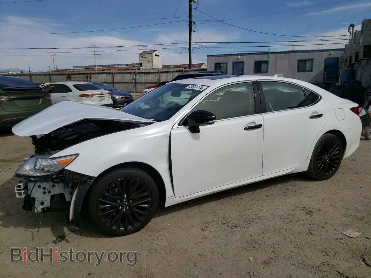 Photo JTHBK1GG7F2176230 - LEXUS ES350 2015