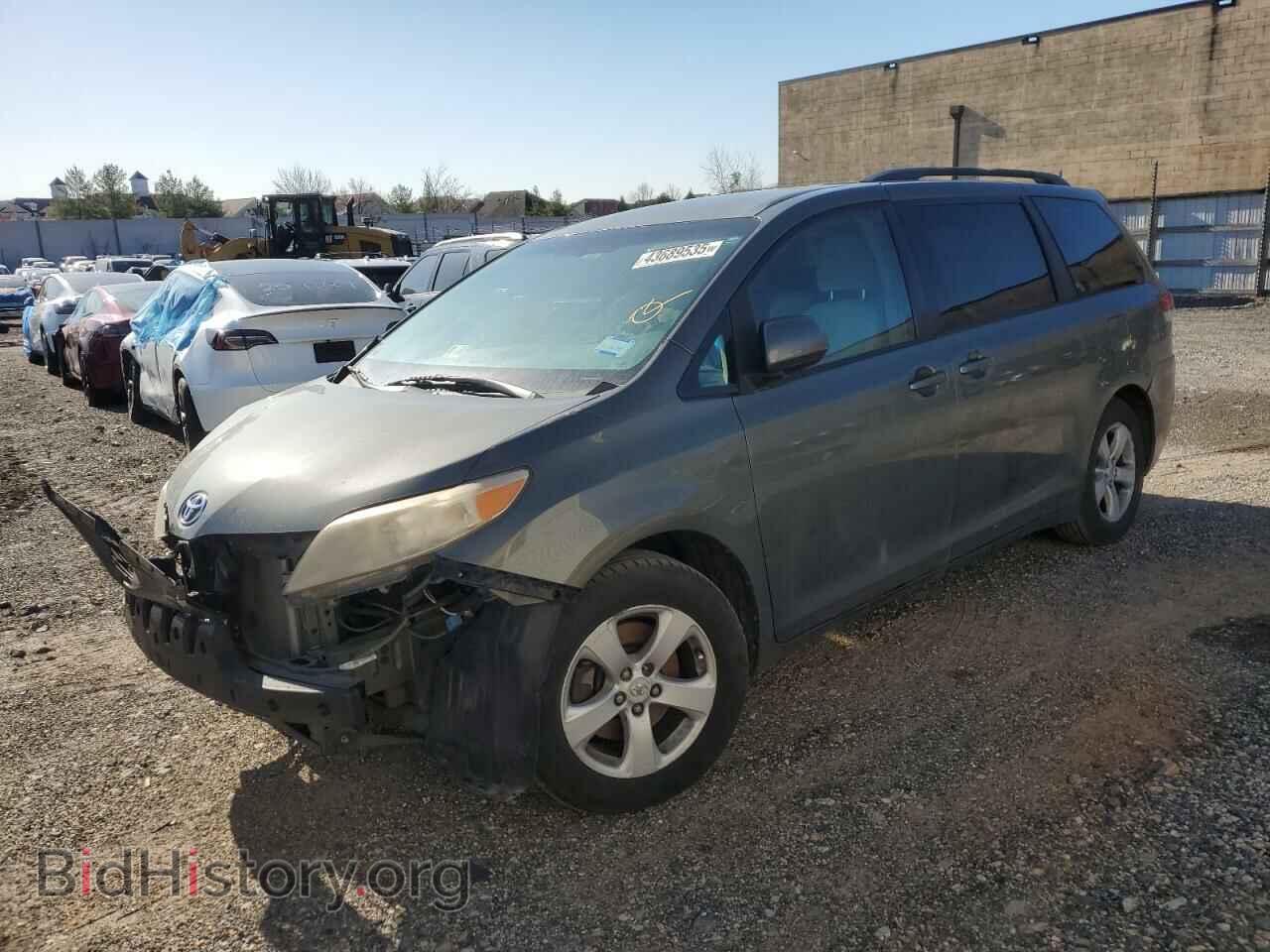 Photo 5TDKK3DC7BS037460 - TOYOTA All Models 2011
