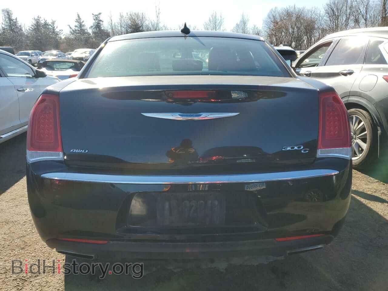 2016 CHRYSLER 300 - VIN: 2C3CCAKG0GH253043 - Фото 6