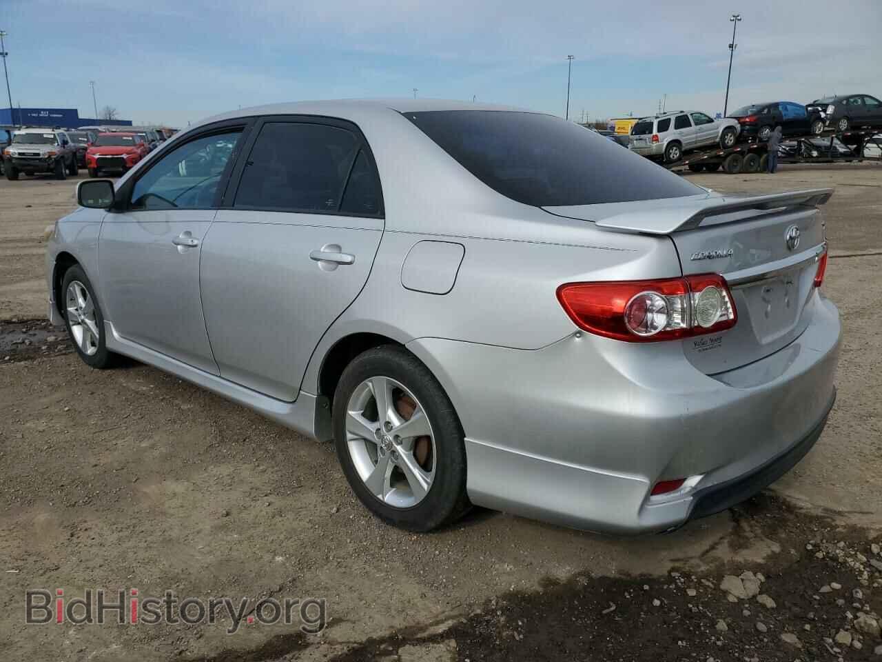 2011 TOYOTA COROLLA - VIN: 2T1BU4EE0BC702580 - Фото 2
