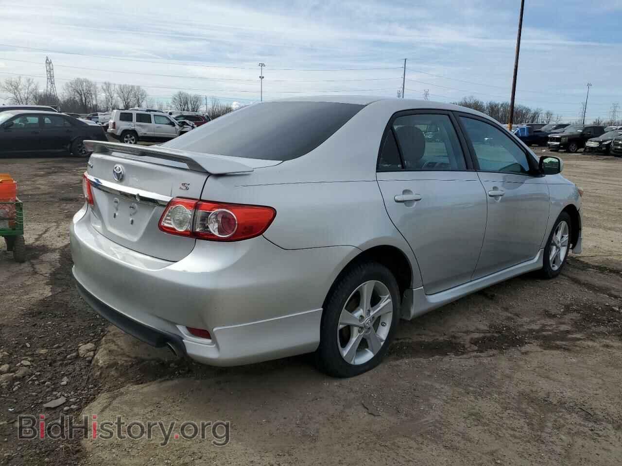 2011 TOYOTA COROLLA - VIN: 2T1BU4EE0BC702580 - Фото 3