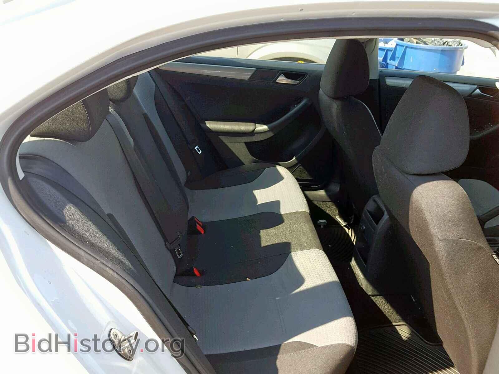 2018 VOLKSWAGEN JETTA - VIN: 3VW2B7AJ0JM227770 - Фото 6