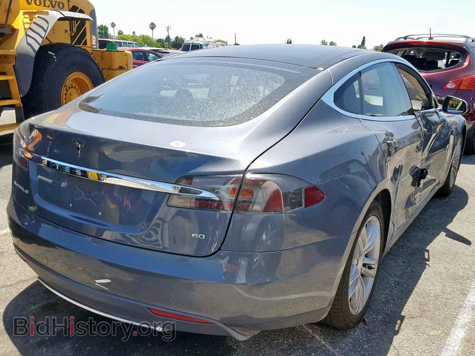 2014 TESLA MODEL S - VIN: 5YJSA1S17EFP46424 - Фото 4