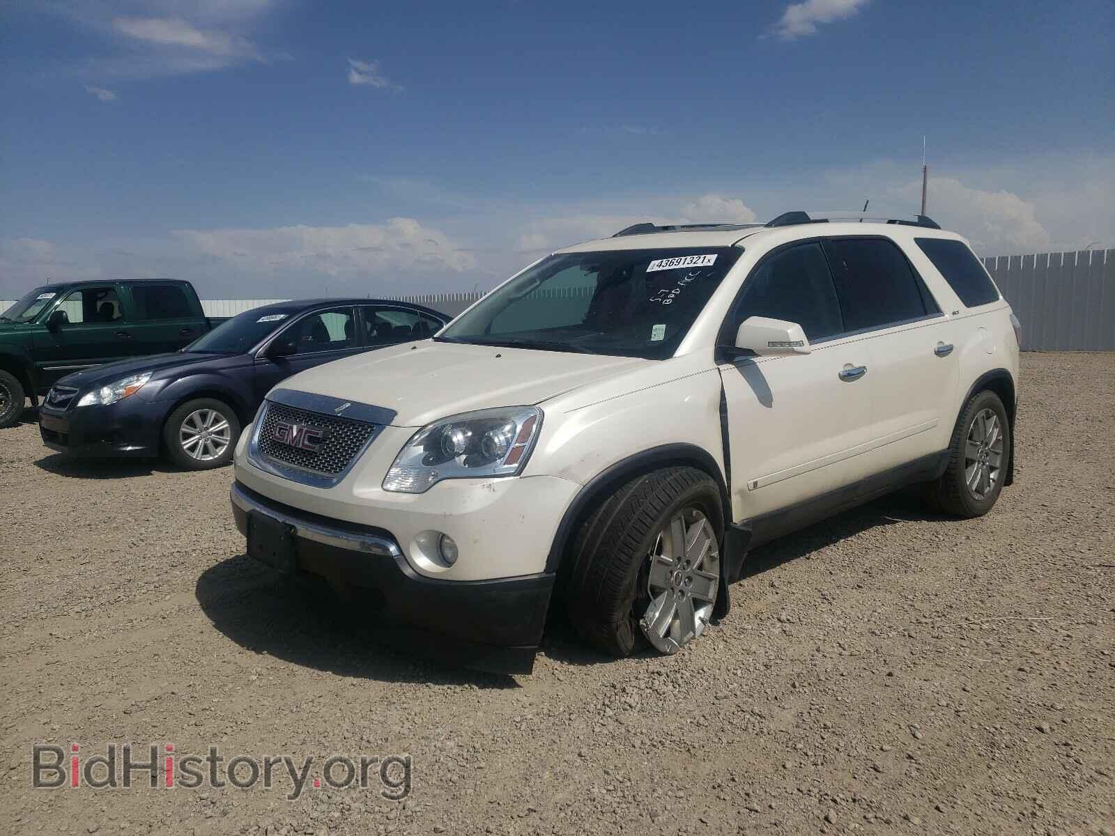 2010 GMC ACADIA - VIN: 1GKLVNED5AJ171379 - Фото 2