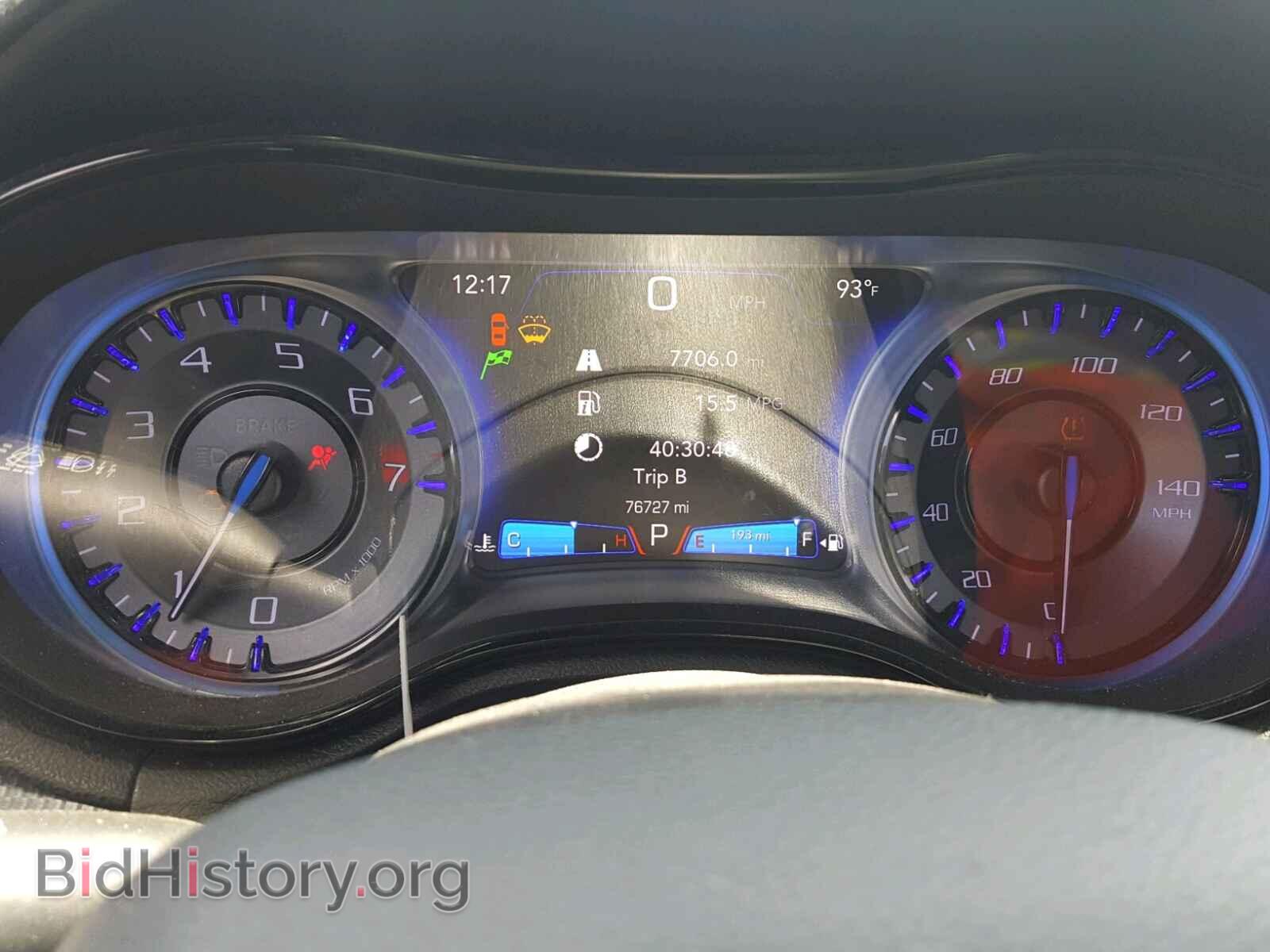2015 CHRYSLER 300 - VIN: 2C3CCAGG1FH797624 - Photo 8