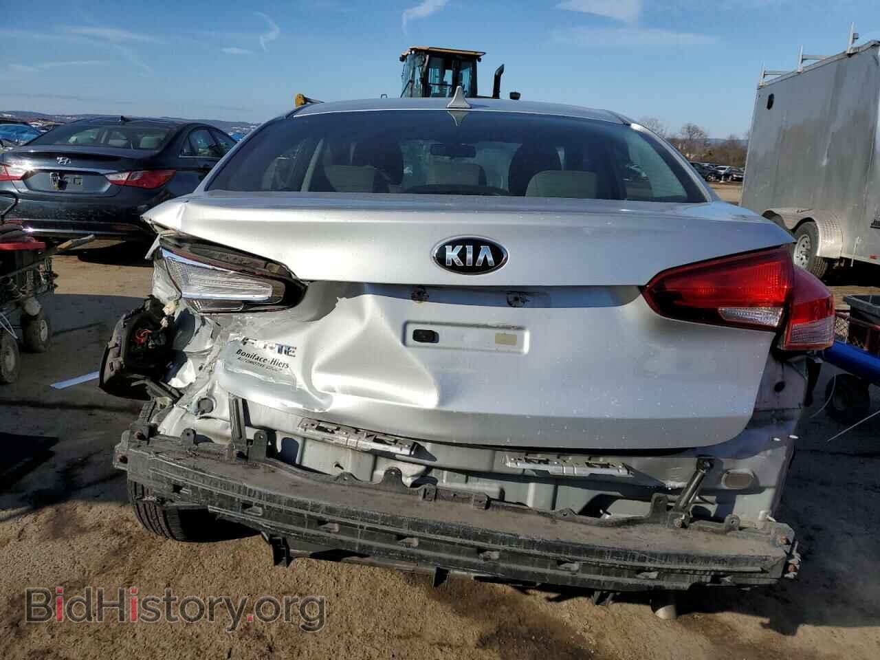 2017 KIA FORTE - VIN: 3KPFK4A72HE038307 - Фото 6