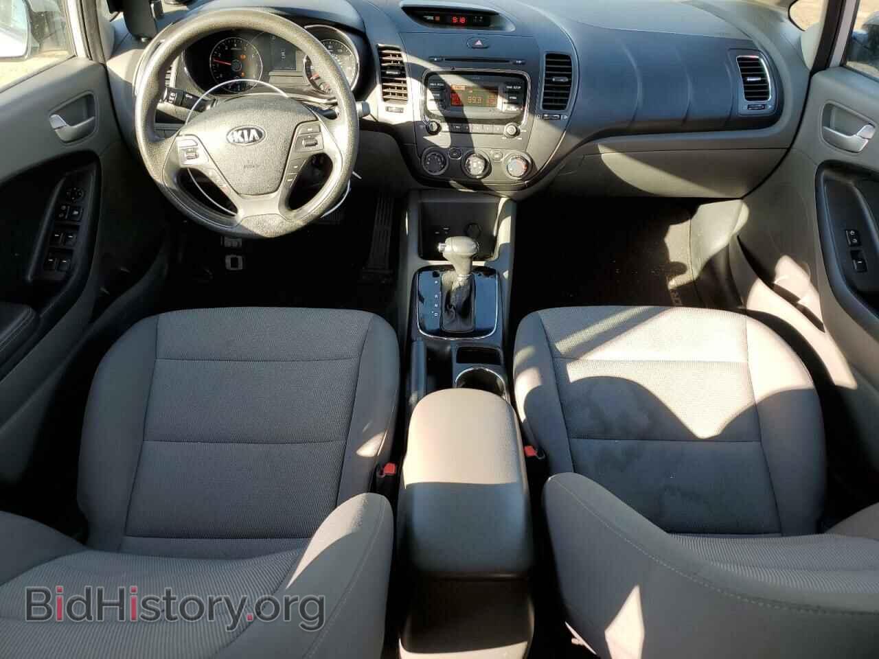 2017 KIA FORTE - VIN: 3KPFK4A72HE038307 - Фото 8