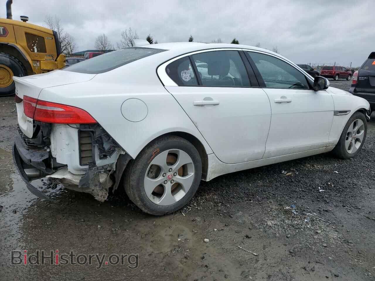 2017 JAGUAR XE - VIN: SAJAR4BG0HA965962 - Фото 3