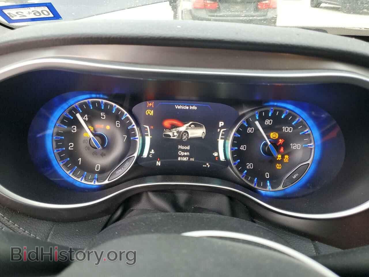 2017 CHRYSLER PACIFICA - VIN: 2C4RC1GG7HR720842 - Photo 9