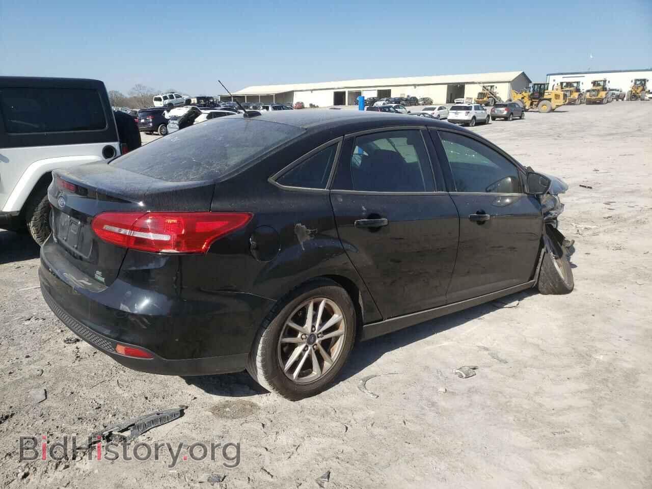 2018 FORD FOCUS - VIN: 1FADP3FE1JL289249 - Фото 3