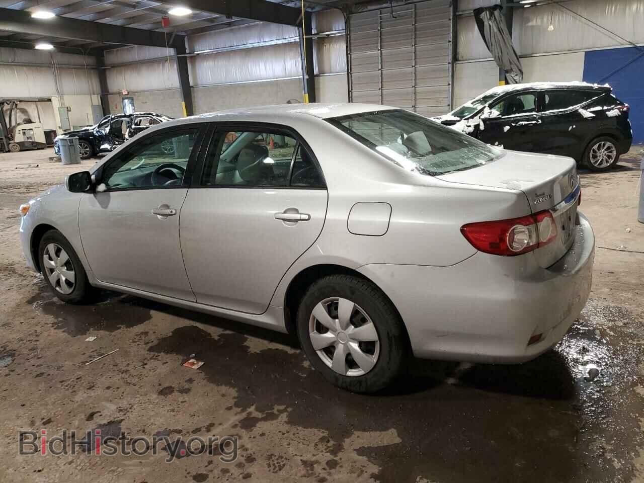 2011 TOYOTA COROLLA - VIN: 2T1BU4EE8BC673149 - Фото 2