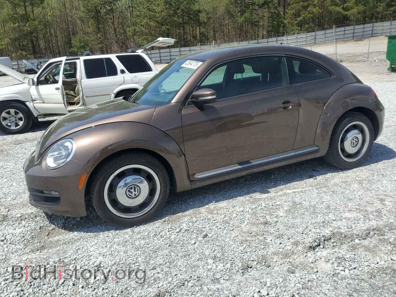 Photo 3VWJP7ATXCM628177 - VOLKSWAGEN BEETLE 2012