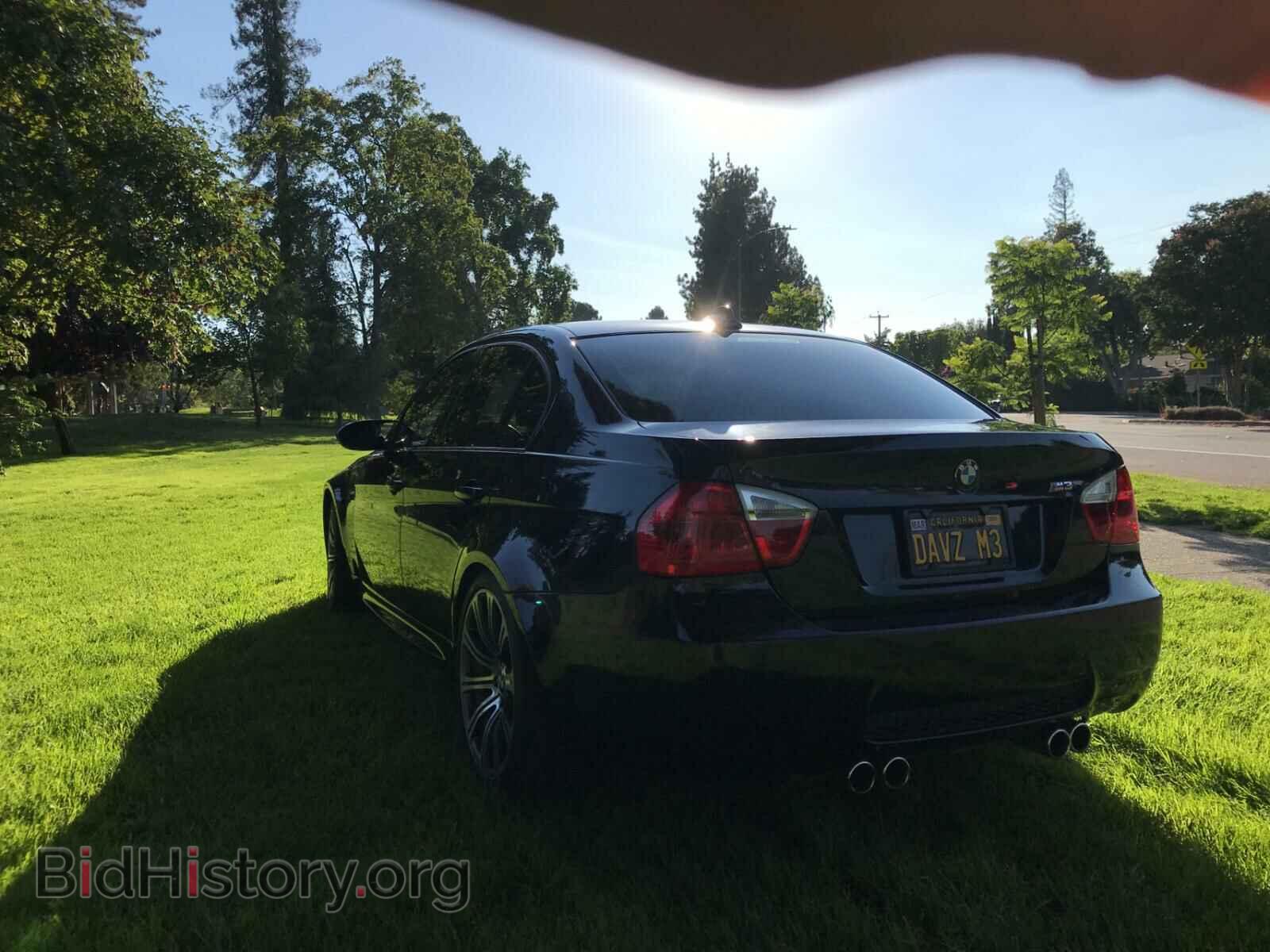 2008 BMW M3 - VIN: WBSVA935X8E216086 - Фото 3