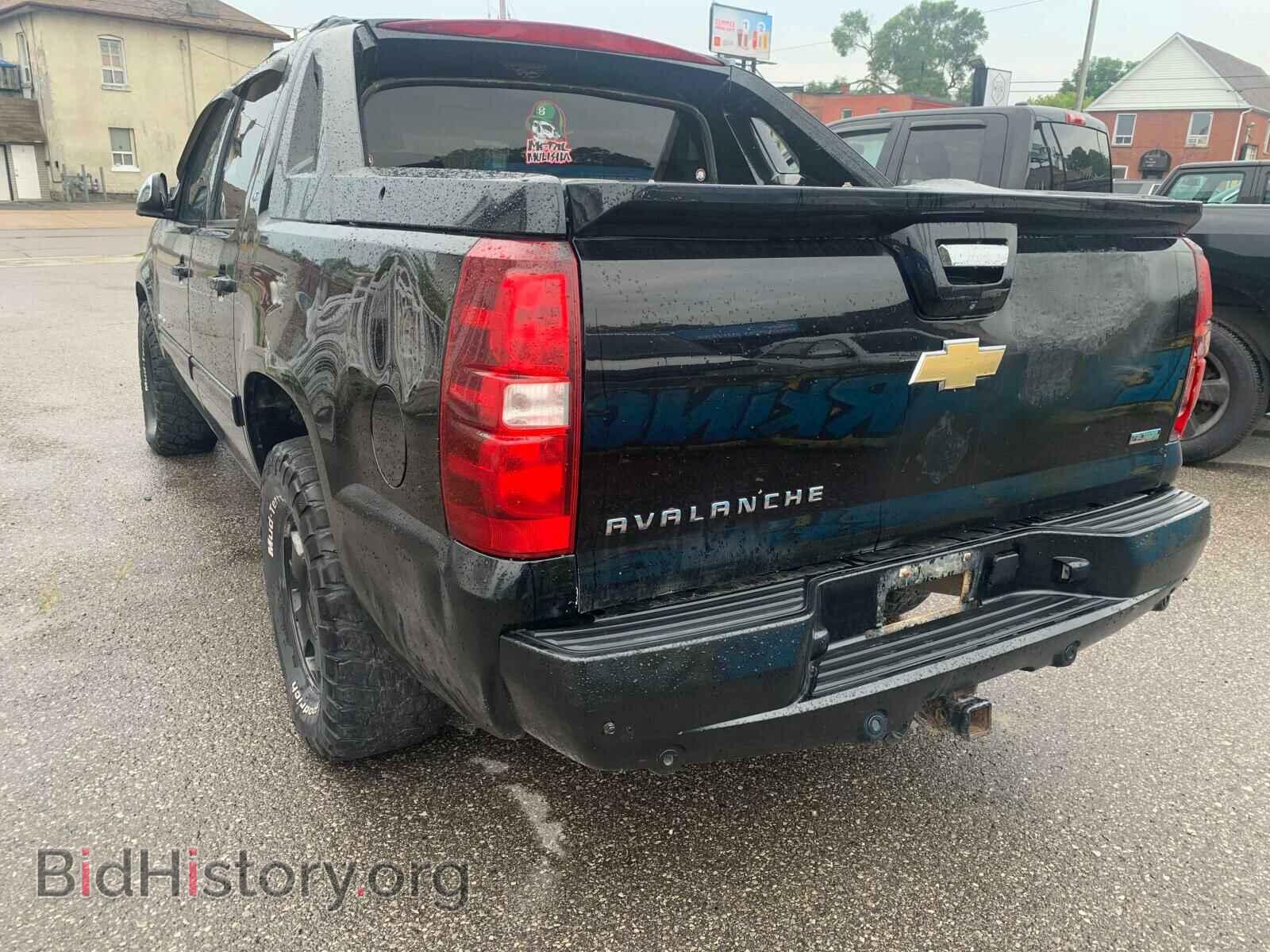 2011 CHEVROLET AVALANCHE - VIN: 3GNTKFE30BG164075 - Фото 3