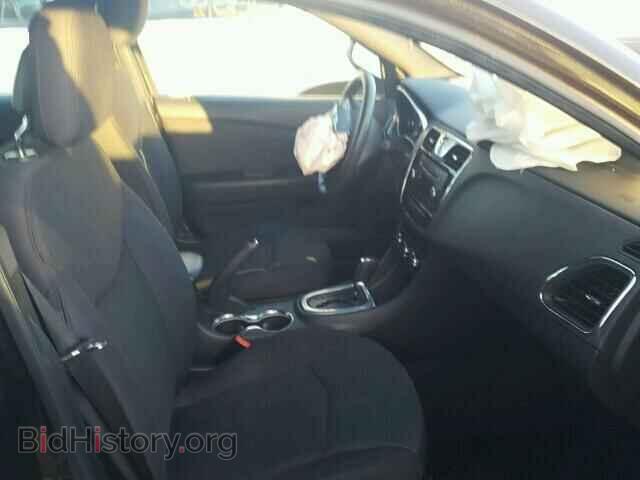 2012 CHRYSLER 200 - VIN: 1C3CCBAB2CN289572 - Фото 5