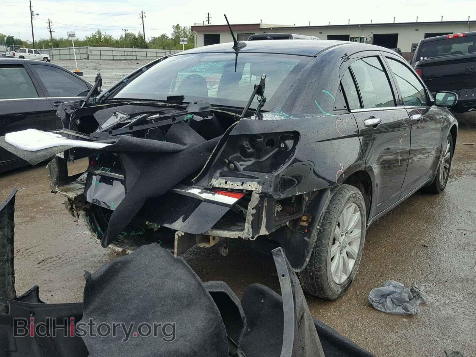 2014 CHRYSLER 200 - VIN: 1C3CCBCG6EN158897 - Фото 4