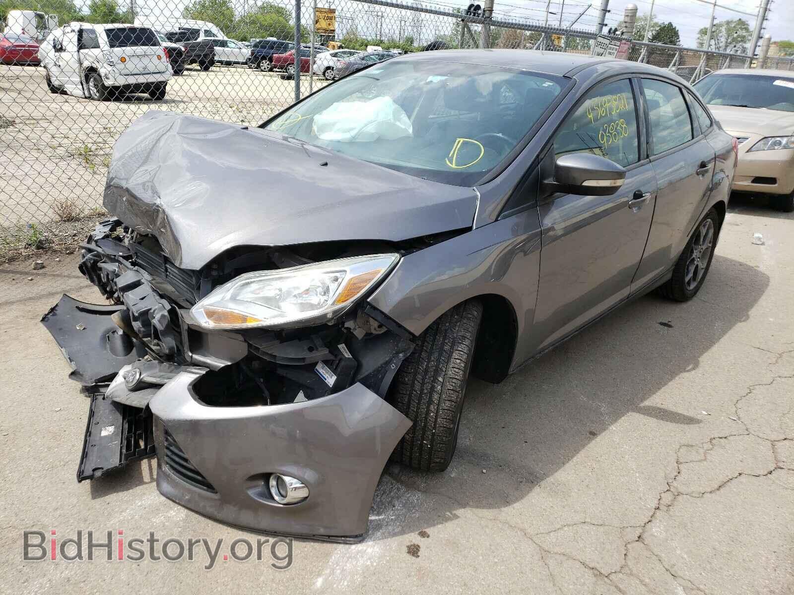 2013 FORD FOCUS - VIN: 1FADP3F22DL272941 - Фото 2
