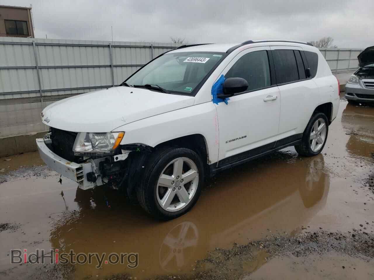 Photo 1J4NF5FB1BD211014 - JEEP COMPASS 2011