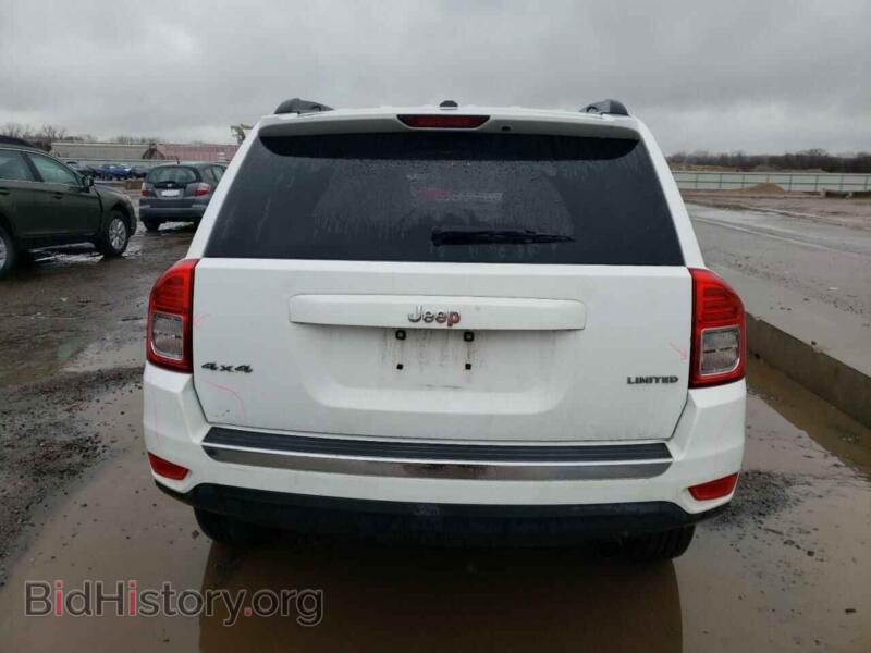 2011 Jeep COMPASS (VIN 1J4NF5FB1BD211014) — фото 6 из 12