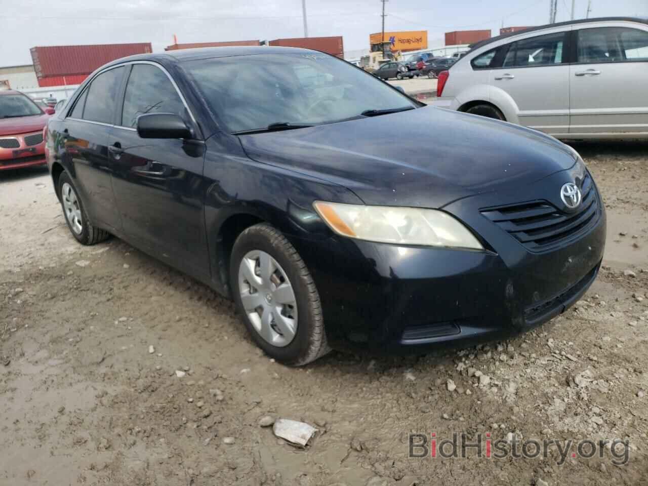 Photo 4T4BE46K37R008477 - TOYOTA CAMRY 2007