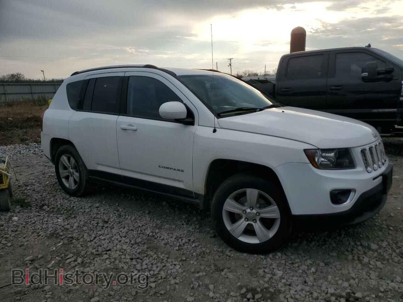2015 JEEP COMPASS - VIN: 1C4NJDEBXFD333554 - Photo 4