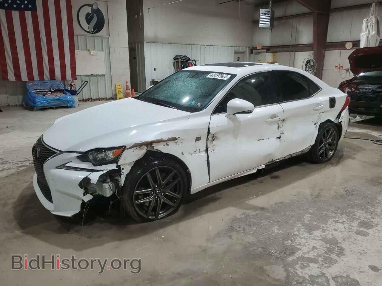Photo JTHCE1D24G5011742 - LEXUS IS 2016