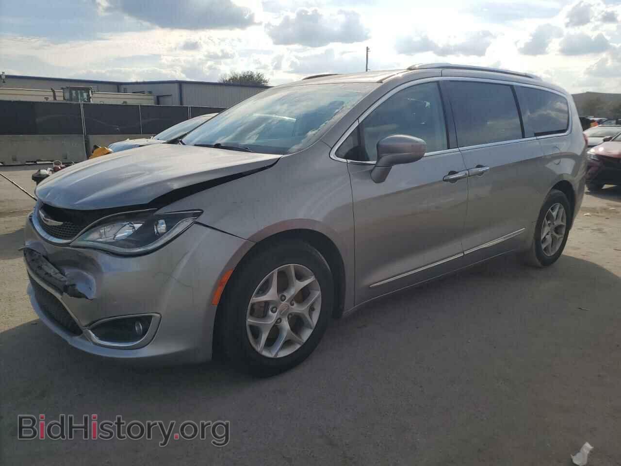 Фотография 2C4RC1EG5HR614473 - CHRYSLER PACIFICA 2017