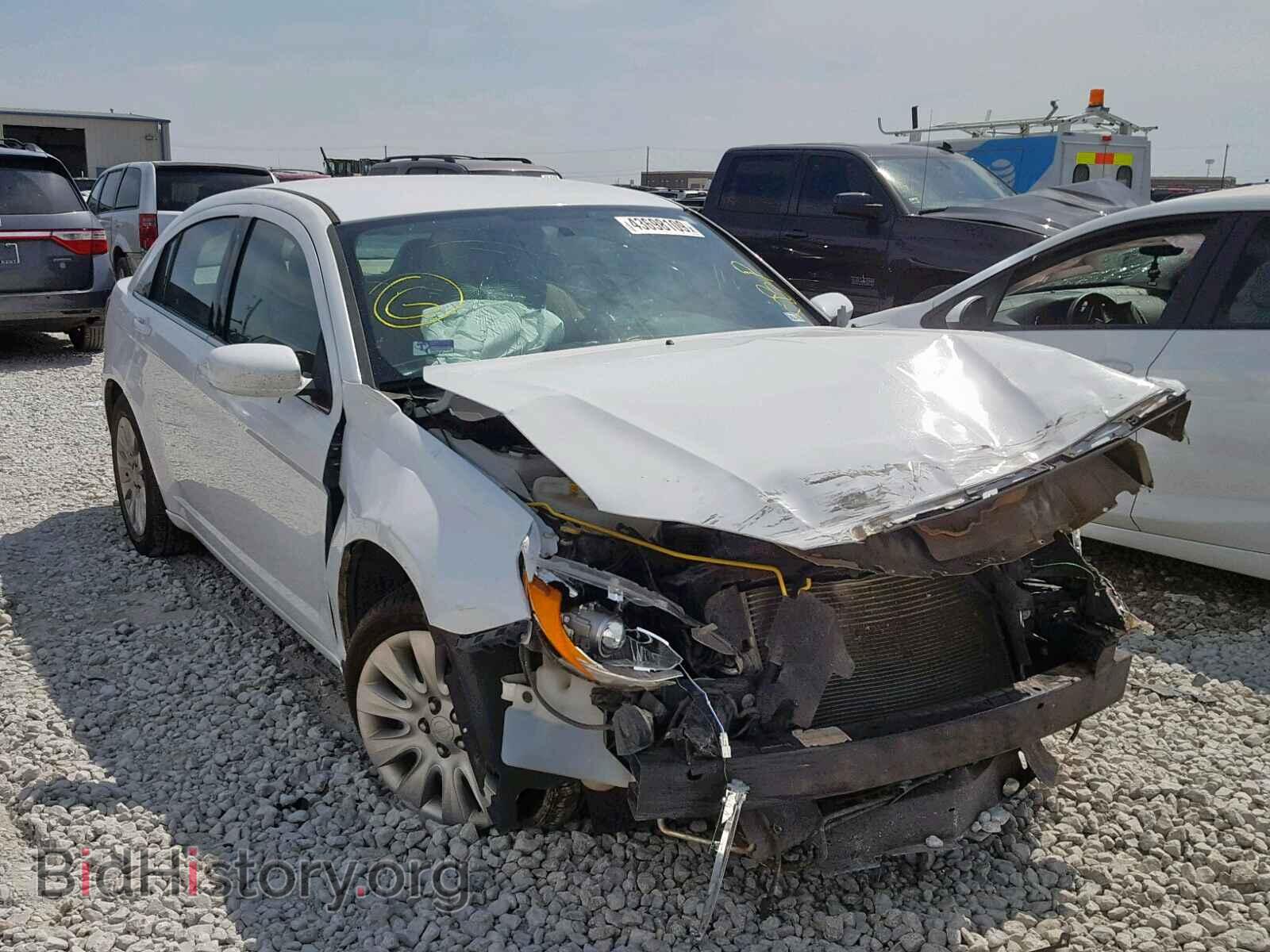 Фотография 1C3CCBABXEN122749 - CHRYSLER 200 2014