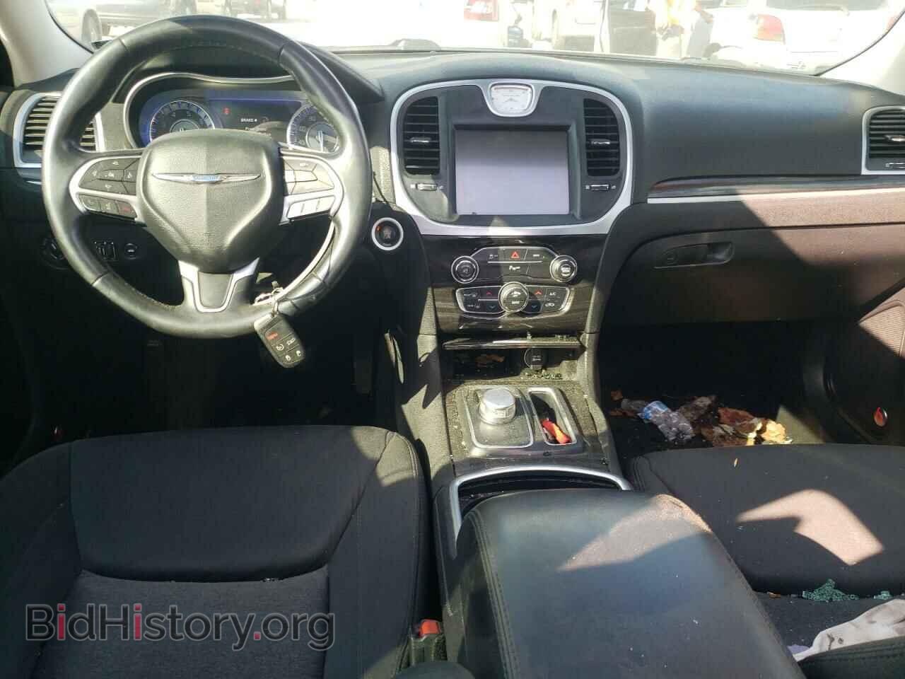 2015 CHRYSLER 300 - VIN: 2C3CCAAG8FH853826 - Фото 8
