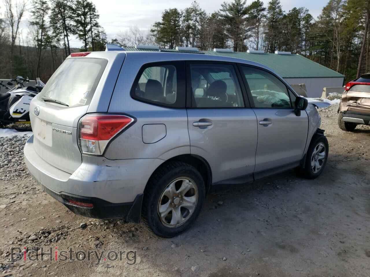 2018 SUBARU FORESTER - VIN: JF2SJAAC1JG617518 - Фото 3