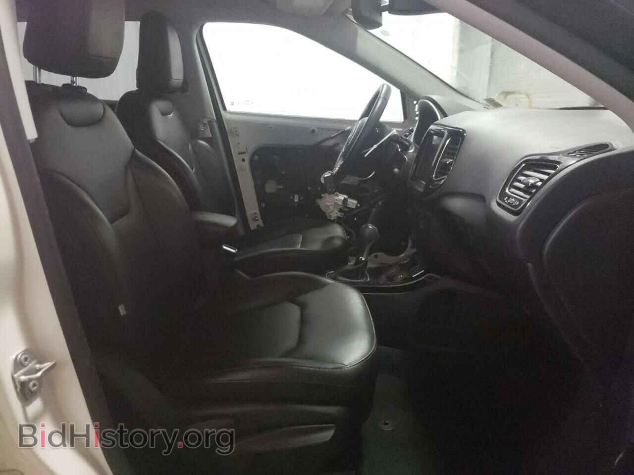 2019 JEEP COMPASS - VIN: 3C4NJDCB4KT747386 - Photo 5