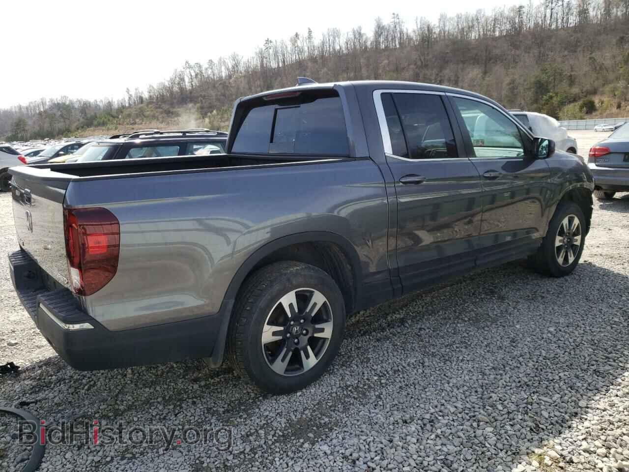 2019 HONDA RIDGELINE - VIN: 5FPYK3F57KB042081 - Фото 3