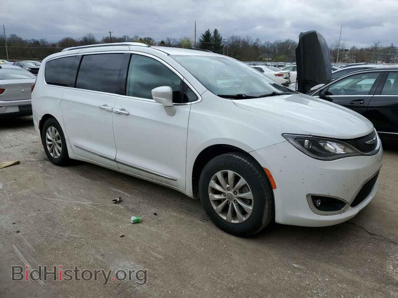 2018 CHRYSLER PACIFICA - VIN: 2C4RC1BG4JR126660 - Фото 4