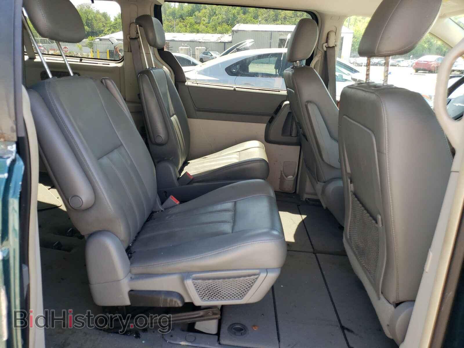 2009 CHRYSLER MINIVAN - VIN: 2A8HR54159R536365 - Фото 6