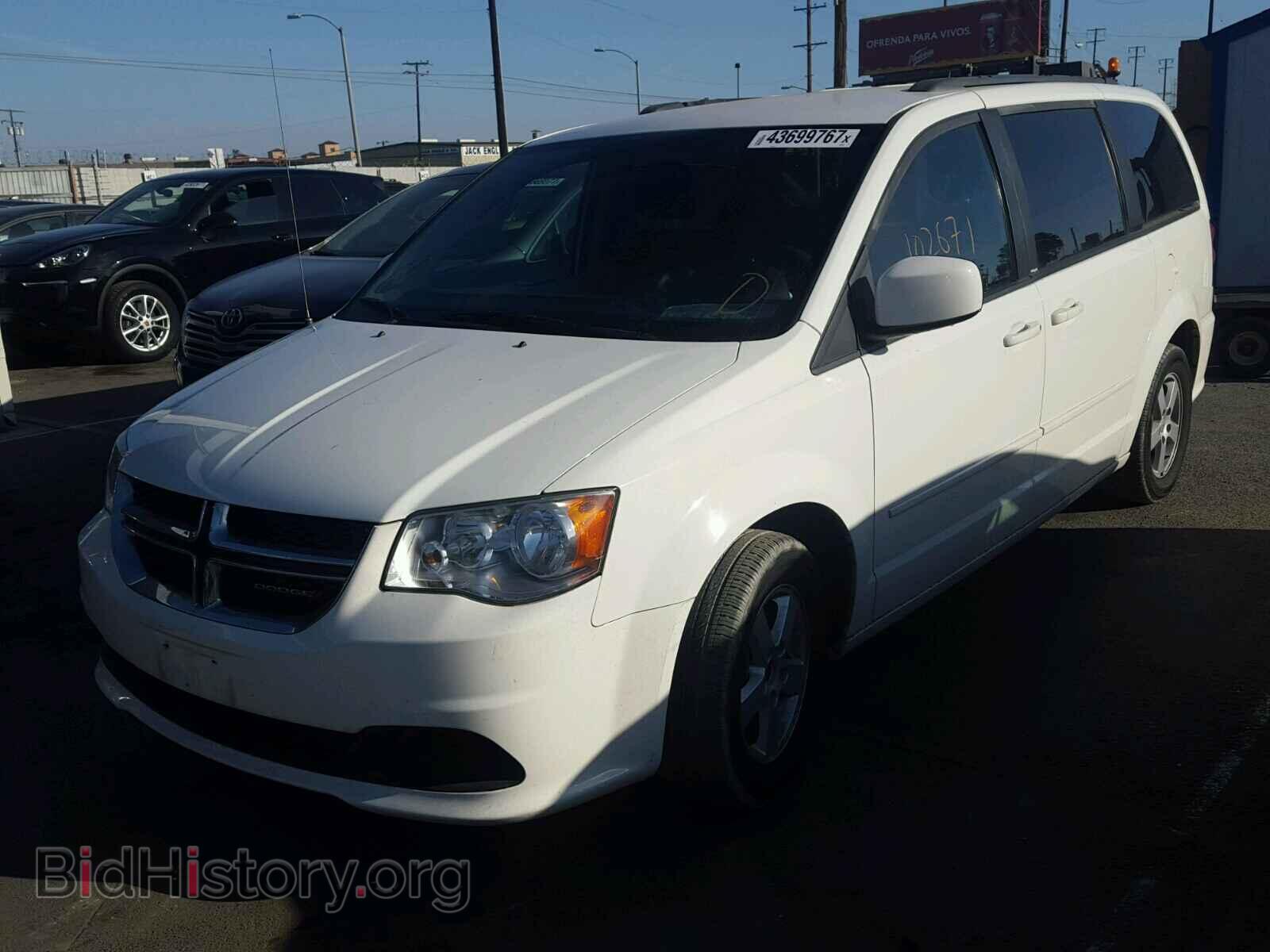 2012 DODGE CARAVAN - VIN: 2C4RDGCG5CR259820 - Фото 2