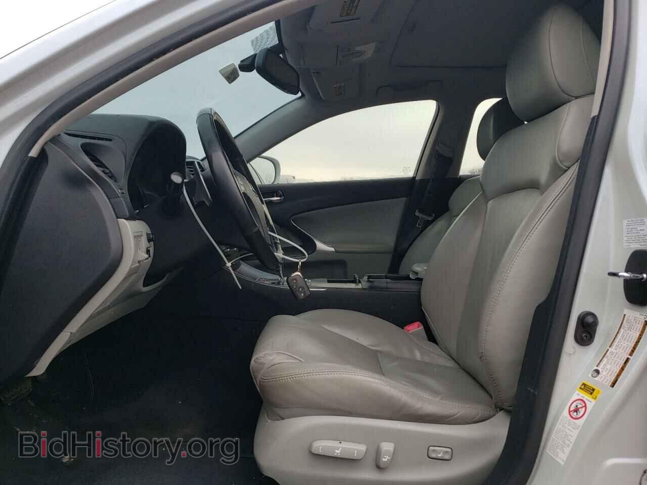 2008 LEXUS IS - VIN: JTHCK262X85016635 - Фото 7