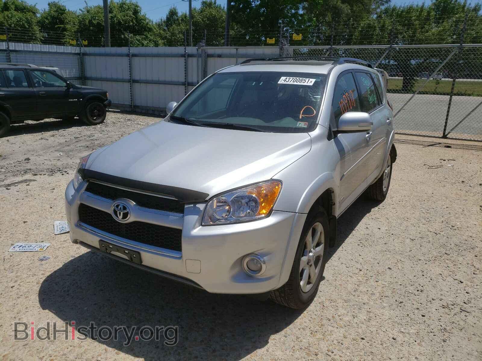 2011 TOYOTA RAV4 - VIN: 2T3DF4DV1BW090108 - Фото 2