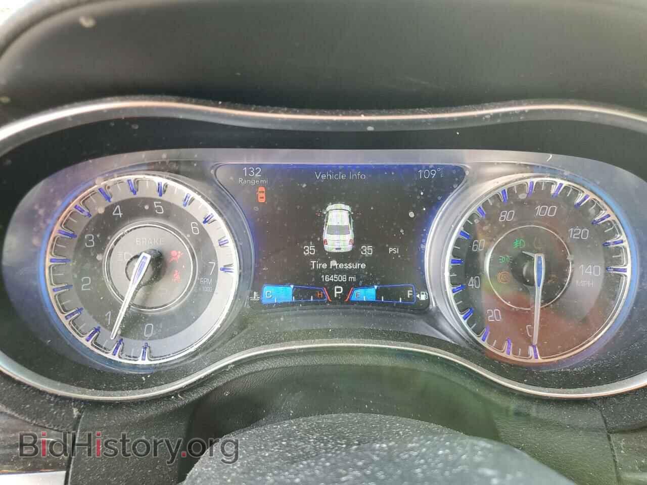 2016 CHRYSLER 300 - VIN: 2C3CCAAG3GH135361 - Фото 9