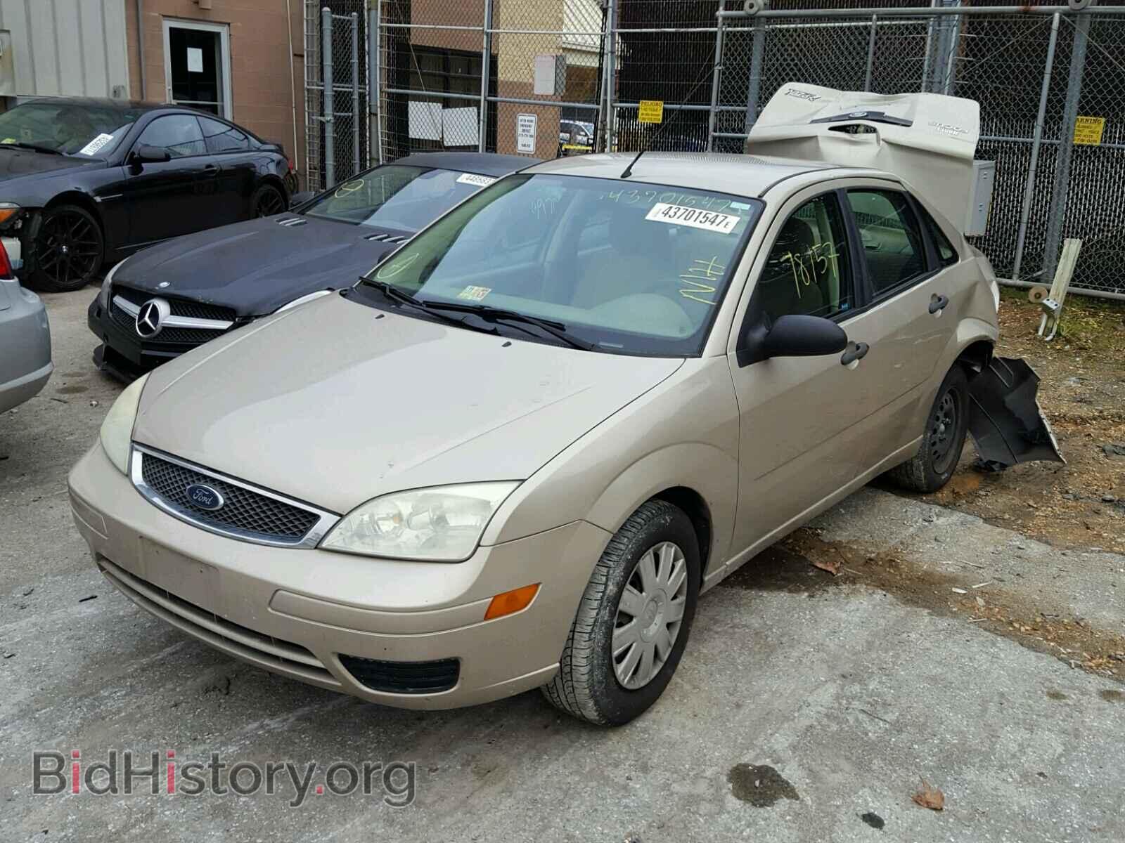 2007 FORD FOCUS - VIN: 1FAFP34N37W173151 - Фото 2