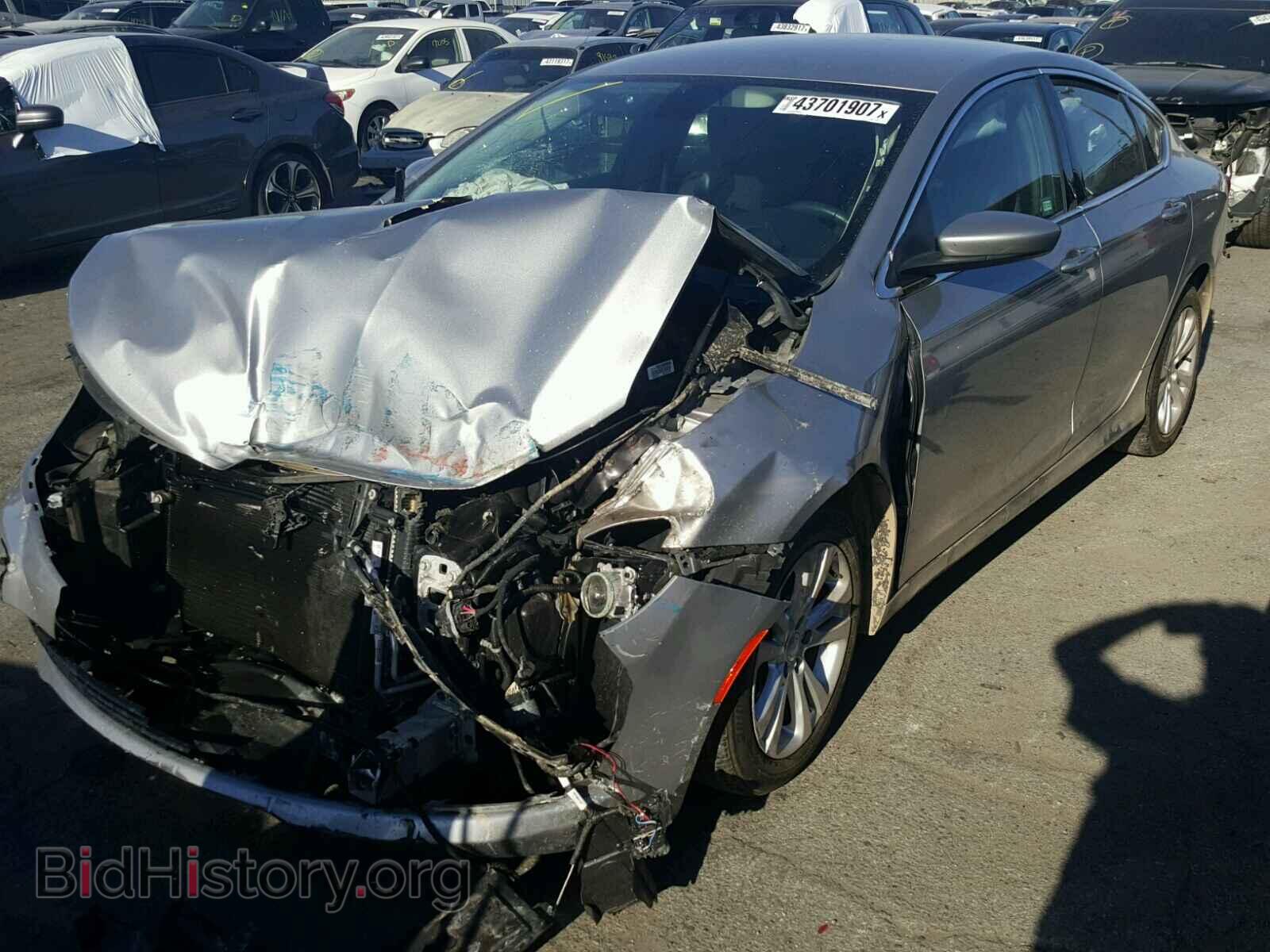 2015 CHRYSLER 200 - VIN: 1C3CCCAB7FN725715 - Photo 2